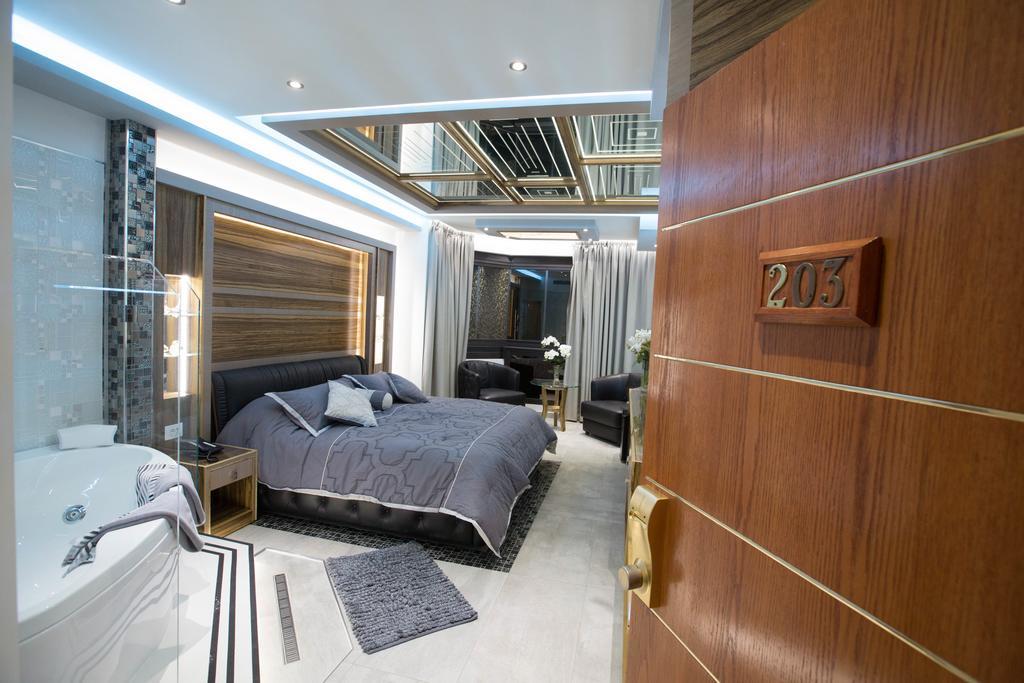 Camelot Hotel Jounieh Kültér fotó