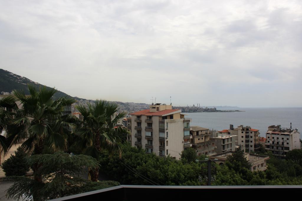 Camelot Hotel Jounieh Kültér fotó