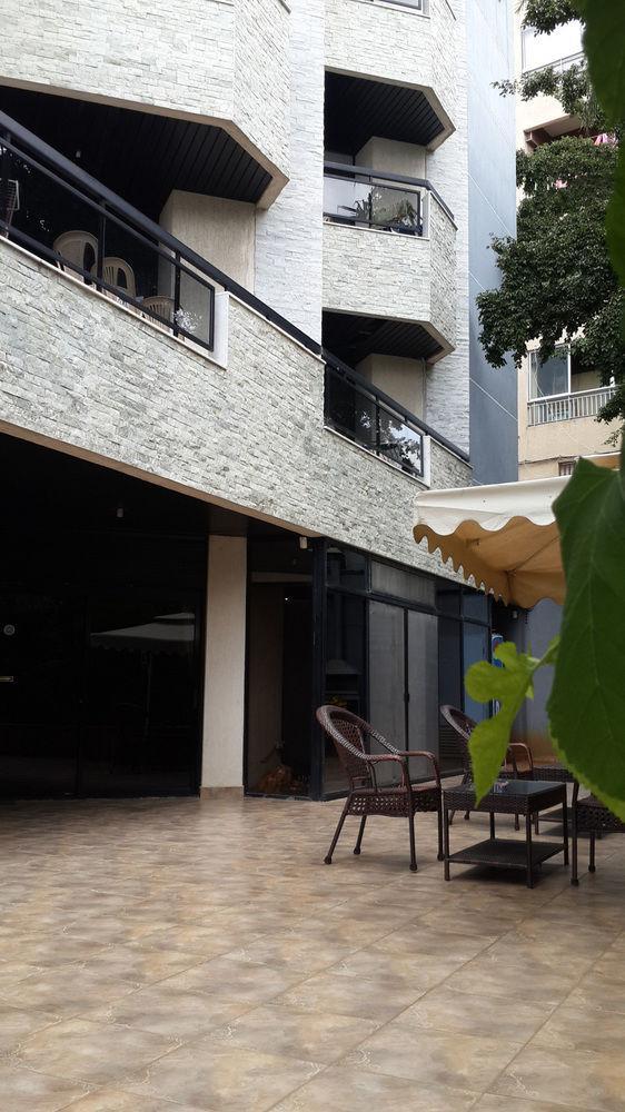 Camelot Hotel Jounieh Kültér fotó