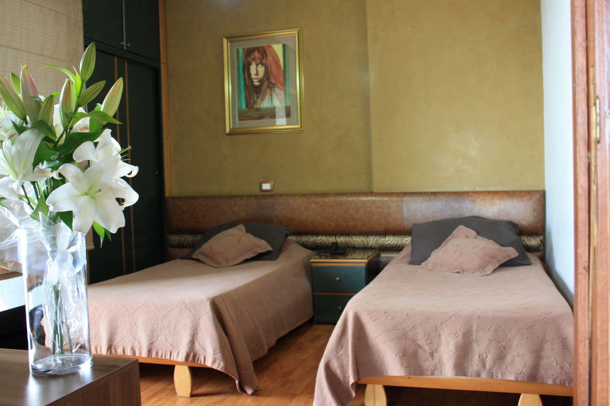 Camelot Hotel Jounieh Kültér fotó